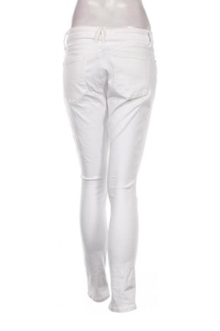 Damen Jeans Good American, Größe M, Farbe Weiß, Preis € 82,99
