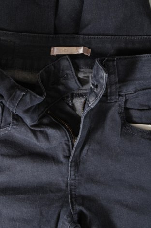 Damen Jeans Ltb, Größe M, Farbe Blau, Preis 3,63 €