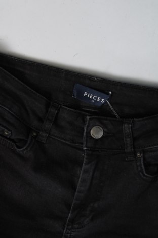 Dámské džíny  Pieces, Velikost XS, Barva Černá, Cena  69,00 Kč