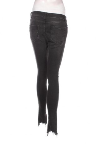 Damen Jeans Pieces, Größe S, Farbe Grau, Preis 9,58 €