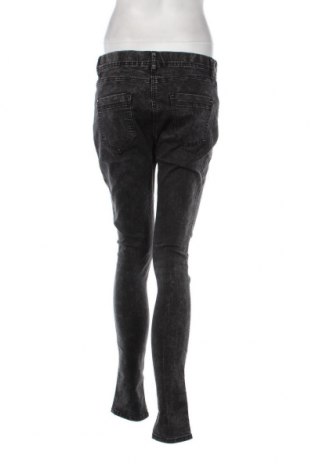 Damen Jeans Yessica, Größe M, Farbe Grau, Preis 3,03 €