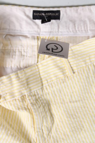 Damen Shorts Banana Republic, Größe M, Farbe Mehrfarbig, Preis 23,66 €