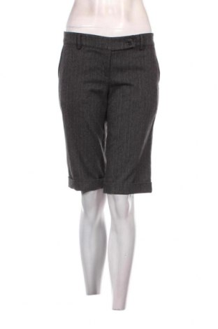 Дамски къс панталон Blend, Размер M, Цвят Сив, Цена 7,20 лв.