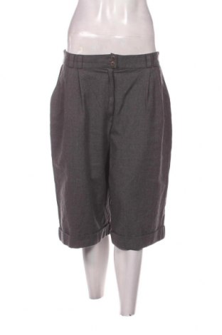 Γυναικείο κοντό παντελόνι Brax, Μέγεθος XL, Χρώμα Γκρί, Τιμή 6,31 €