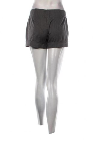 Γυναικείο κοντό παντελόνι Flirtatious, Μέγεθος M, Χρώμα Γκρί, Τιμή 2,12 €
