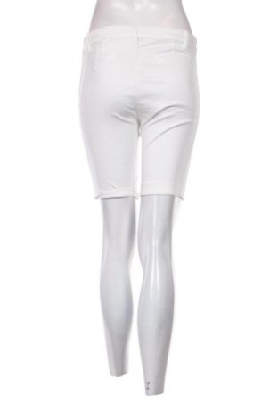 Дамски къс панталон H&M, Размер S, Цвят Бял, Цена 5,70 лв.