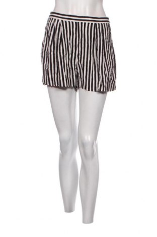 Дамски къс панталон H&M, Размер S, Цвят Многоцветен, Цена 5,51 лв.