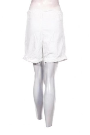 Дамски къс панталон H&M, Размер S, Цвят Бял, Цена 19,00 лв.