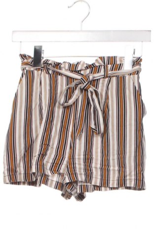 Дамски къс панталон Pull&Bear, Размер XS, Цвят Многоцветен, Цена 5,65 лв.
