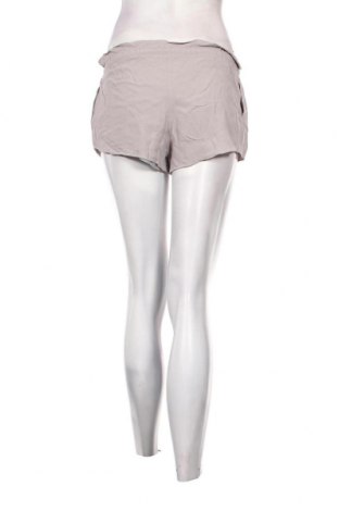 Дамски къс панталон Wilfred, Размер XXS, Цвят Сив, Цена 4,42 лв.