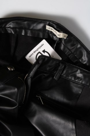 Dámské kožené kalhoty  LCW, Velikost M, Barva Černá, Cena  217,00 Kč