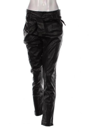 Γυναικείο παντελόνι δερμάτινο Pimkie, Μέγεθος M, Χρώμα Μαύρο, Τιμή 4,84 €