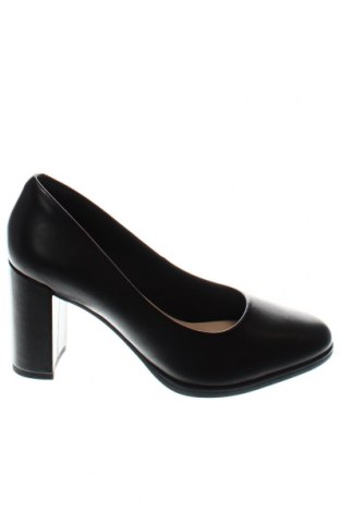 Дамски обувки Clarks, Размер 39, Цвят Черен, Цена 190,00 лв.
