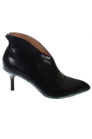 Dámské boty  Shoe The Bear, Velikost 38, Barva Černá, Cena  1 652,00 Kč