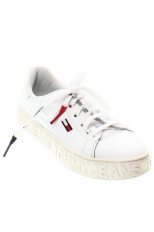 Дамски обувки Tommy Jeans, Размер 39, Цвят Бял, Цена 117,31 лв.