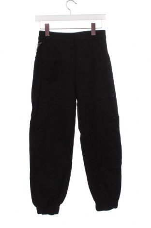 Pantaloni de femei Bershka, Mărime XS, Culoare Negru, Preț 74,00 Lei