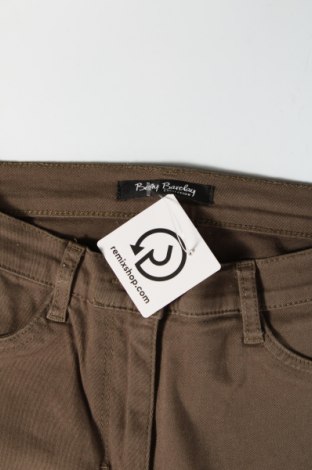 Damenhose Betty Barclay, Größe M, Farbe Grün, Preis 5,46 €