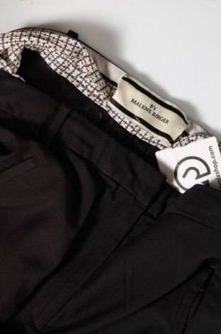 Дамски панталон By Malene Birger, Размер M, Цвят Черен, Цена 73,92 лв.