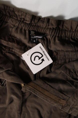 Дамски панталон Design By Kappahl, Размер S, Цвят Сив, Цена 5,95 лв.