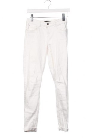Дамски панталон Etam, Размер XS, Цвят Бял, Цена 29,00 лв.
