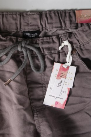 Pantaloni de femei Fresh Made, Mărime L, Culoare Gri, Preț 40,07 Lei