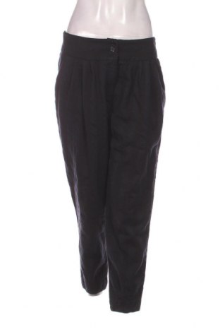 Pantaloni de femei Hoss Intropia, Mărime M, Culoare Albastru, Preț 67,50 Lei