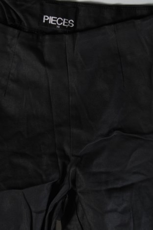 Γυναικείο παντελόνι Pieces, Μέγεθος XS, Χρώμα Μαύρο, Τιμή 3,09 €