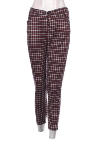 Γυναικείο παντελόνι Pull&Bear, Μέγεθος M, Χρώμα Πολύχρωμο, Τιμή 2,69 €