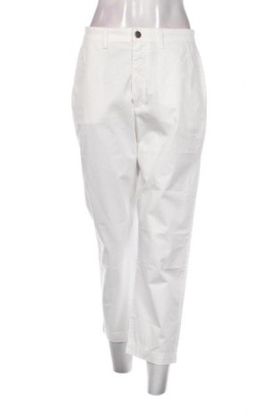 Дамски панталон Reign, Размер M, Цвят Бял, Цена 21,75 лв.