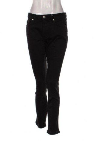 Дамски панталон S.Oliver, Размер M, Цвят Черен, Цена 19,14 лв.