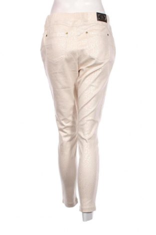Дамски панталон Sarah Kern, Размер M, Цвят Бежов, Цена 5,22 лв.