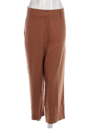Дамски панталон Stockh Lm, Размер L, Цвят Бежов, Цена 12,25 лв.