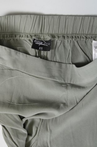 Damskie spodnie Vintage, Rozmiar XS, Kolor Zielony, Cena 20,67 zł