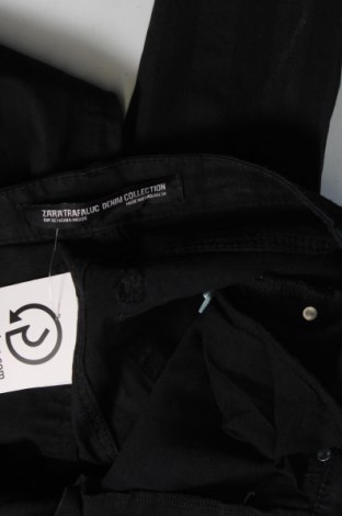 Дамски панталон Zara Trafaluc, Размер S, Цвят Черен, Цена 6,20 лв.