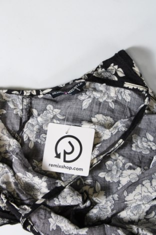 Γυναικείο αμάνικο μπλουζάκι Brandy Melville, Μέγεθος M, Χρώμα Πολύχρωμο, Τιμή 2,09 €