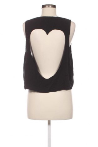 Γυναικείο αμάνικο μπλουζάκι Brandy Melville, Μέγεθος M, Χρώμα Μαύρο, Τιμή 8,04 €
