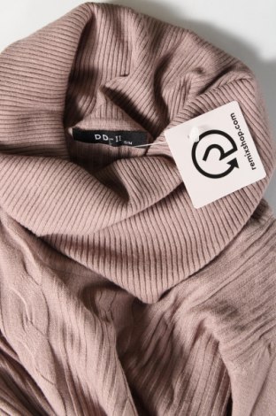 Γυναικείο πουλόβερ DD-II, Μέγεθος M, Χρώμα  Μπέζ, Τιμή 2,95 €