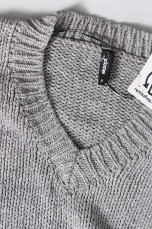 Дамски пуловер Eksept, Размер M, Цвят Сив, Цена 10,44 лв.