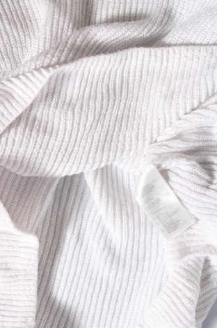 Дамски пуловер H&M, Размер S, Цвят Бял, Цена 5,22 лв.