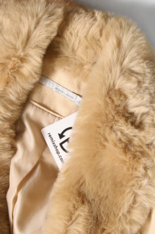 Дамско палто More & More, Размер M, Цвят Бежов, Цена 50,40 лв.