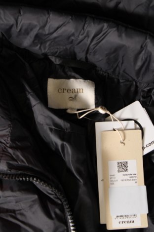 Дамско яке Cream, Размер S, Цвят Черен, Цена 74,70 лв.