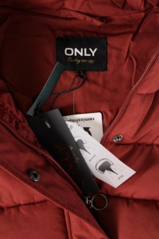 Dámska bunda  ONLY, Veľkosť M, Farba Červená, Cena  33,39 €
