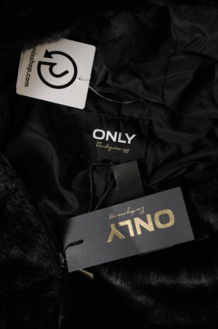 Dámska bunda  ONLY, Veľkosť M, Farba Čierna, Cena  22,40 €