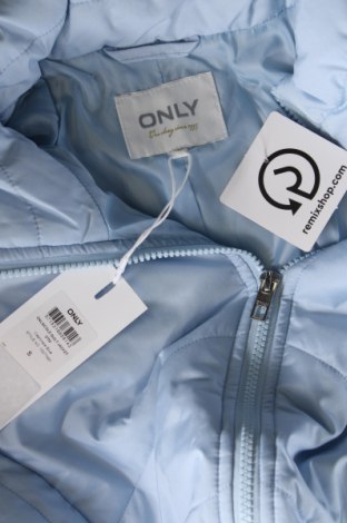 Γυναικείο μπουφάν ONLY, Μέγεθος S, Χρώμα Μπλέ, Τιμή 15,22 €