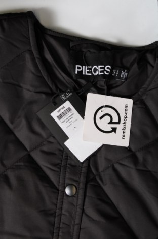 Дамско яке Pieces, Размер L, Цвят Черен, Цена 42,64 лв.