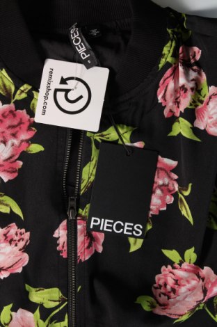 Γυναικείο μπουφάν Pieces, Μέγεθος S, Χρώμα Πολύχρωμο, Τιμή 9,72 €