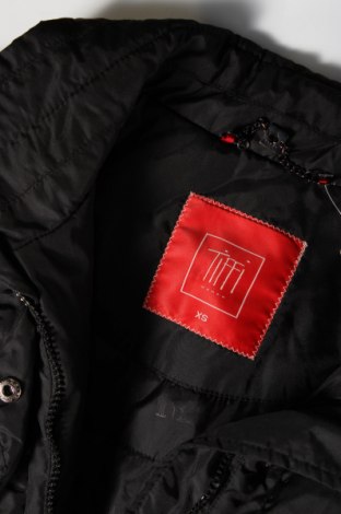 Dámska bunda  Tiffi, Veľkosť XS, Farba Čierna, Cena  14,59 €