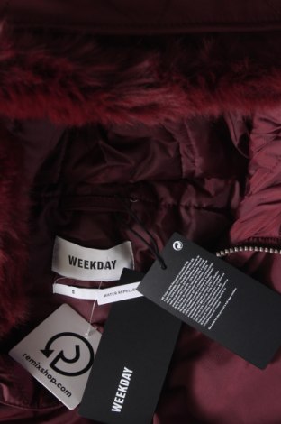 Γυναικείο μπουφάν Weekday, Μέγεθος S, Χρώμα Κόκκινο, Τιμή 17,12 €