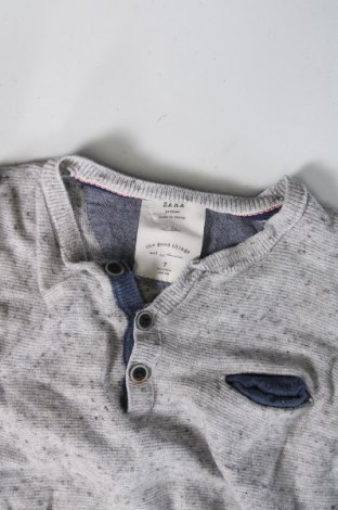 Детска блуза Zara, Размер 5-6y/ 116-122 см, Цвят Сив, Цена 16,25 лв.