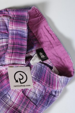 Dětské krátké kalhoty  H&M, Velikost 5-6y/ 116-122 cm, Barva Vícebarevné, Cena  76,00 Kč